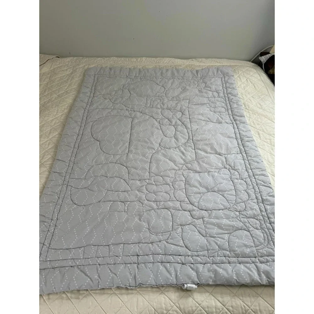 Circo Safari Jungle Animals Baby Crib Quilt Elephant Giraffe Lion Gray